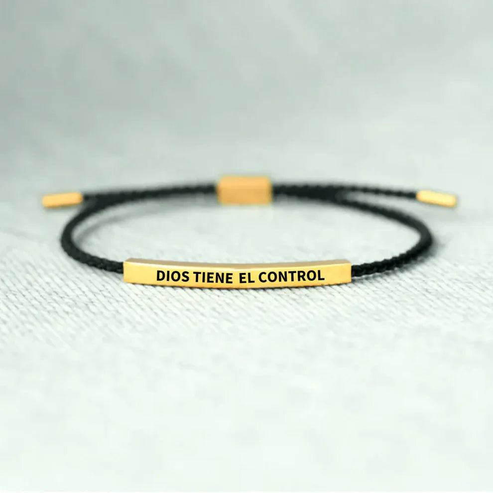 Pulsera de Fé y Esperanza "Dios Tiene el Control" | Acabada en Baño de Oro