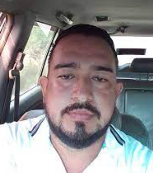 <em> Eduardo londoño</em>